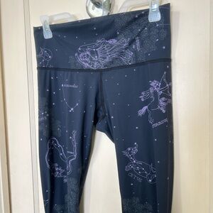 Teeki stardust horoscope leggings